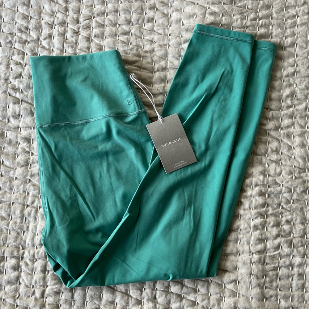 NWT Everlane The Perform 24/7 Legging Size Medium